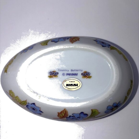 Vintage MANN Korea Country Butterfly Porcelain Egg Trinket Box Floral Design - Picture 8 of 10